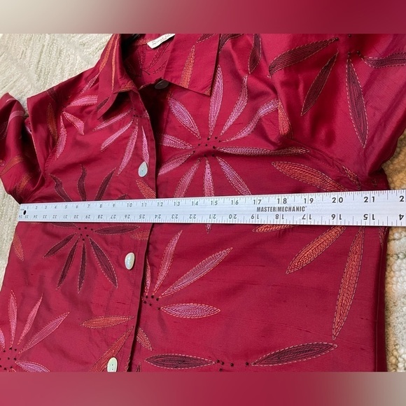 French Laundry 100% Silk (Raw) Embroidered Button Up 3/4 Sleeve Blouse - Picture 5 of 7